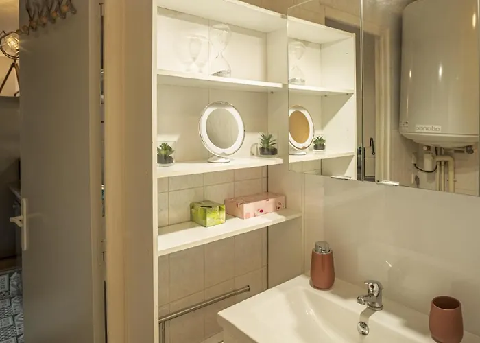 Apartment Le Logis Des Perles 2 - Emplacement Ideal - 6 Pers Troyes